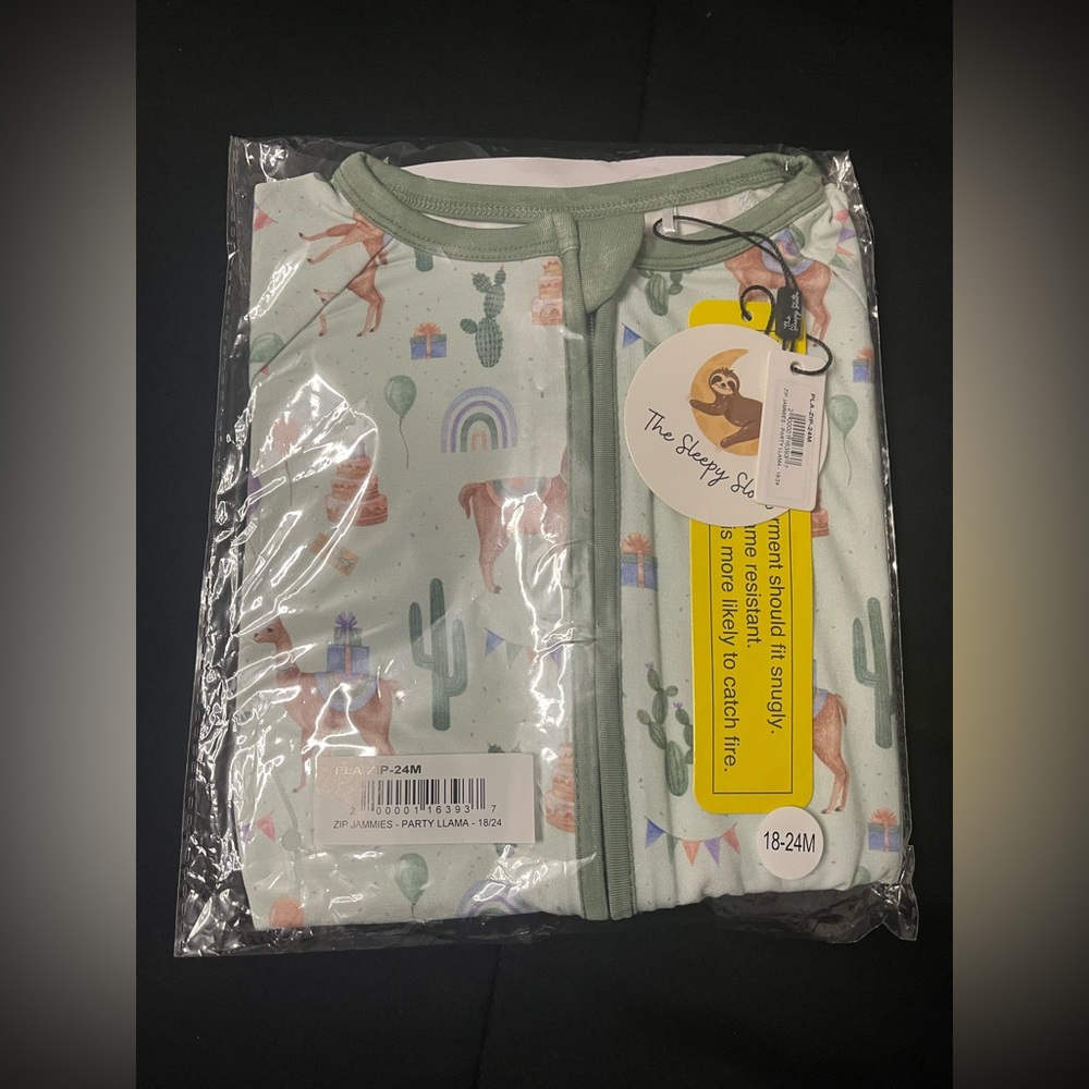 The Sleepy Sloth Bamboo-Party Llama Zippy Size 18/24 NWT